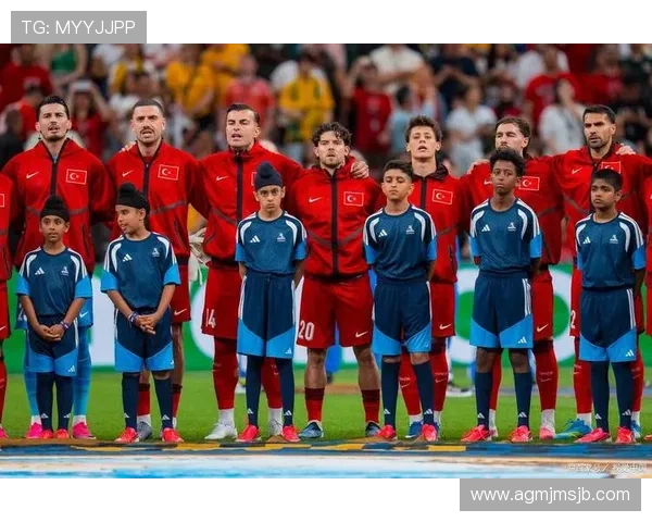 世界杯乌拉圭与佛得角比赛精彩瞬间回顾及赛场精彩瞬间集锦
